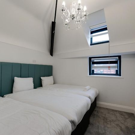 Temple Court Cavern Quarter Apartments By Happy Days 利物浦 外观 照片