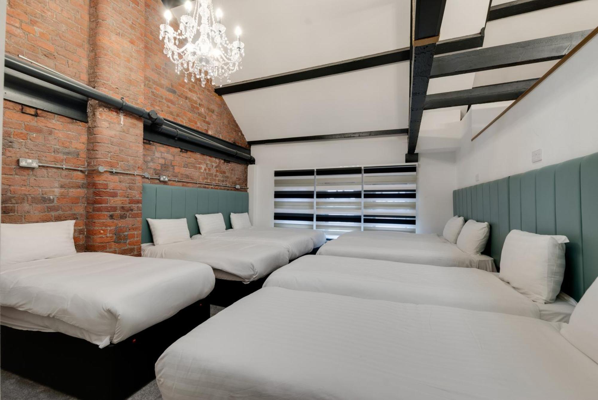 Temple Court Cavern Quarter Apartments By Happy Days 利物浦 外观 照片