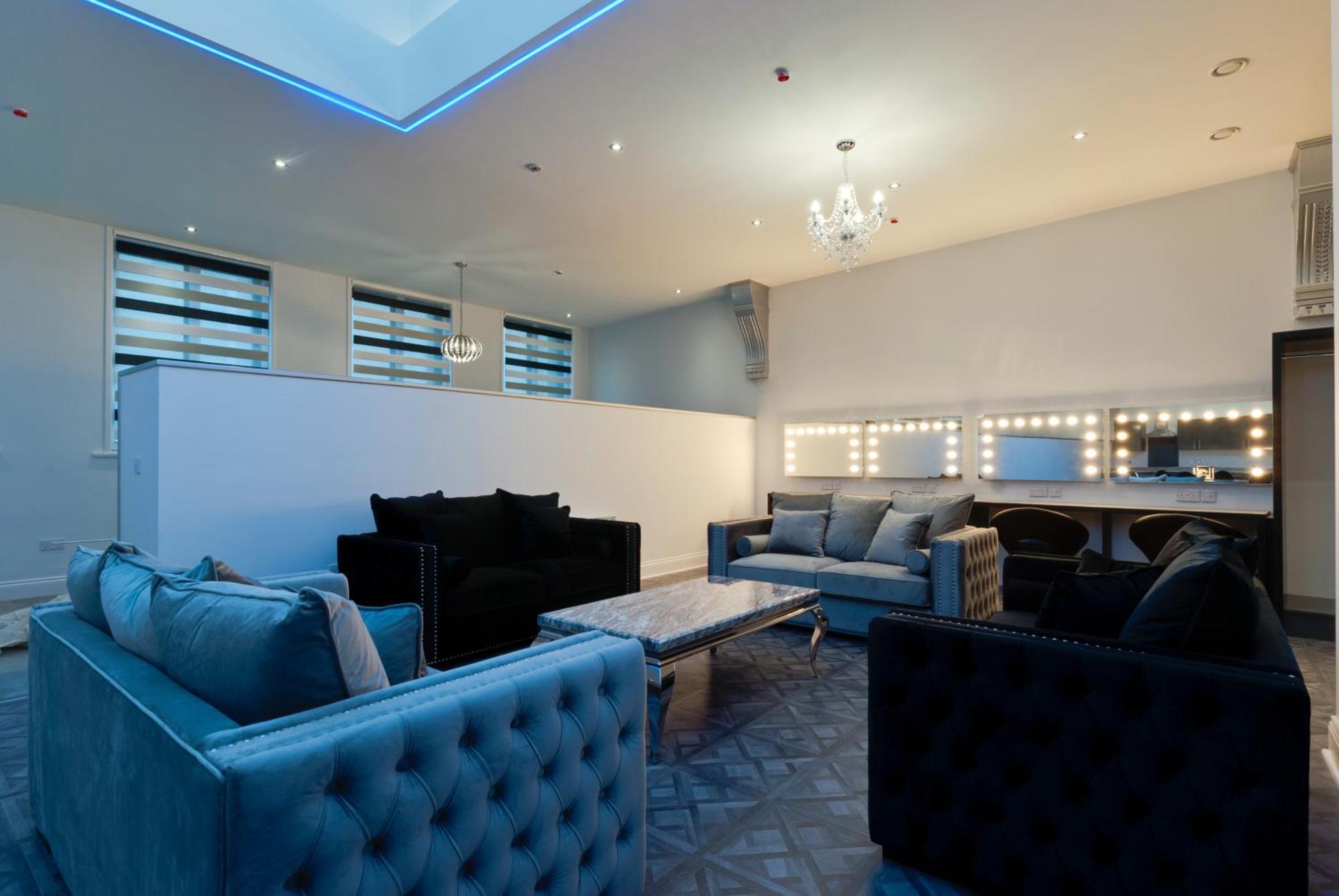 Temple Court Cavern Quarter Apartments By Happy Days 利物浦 外观 照片