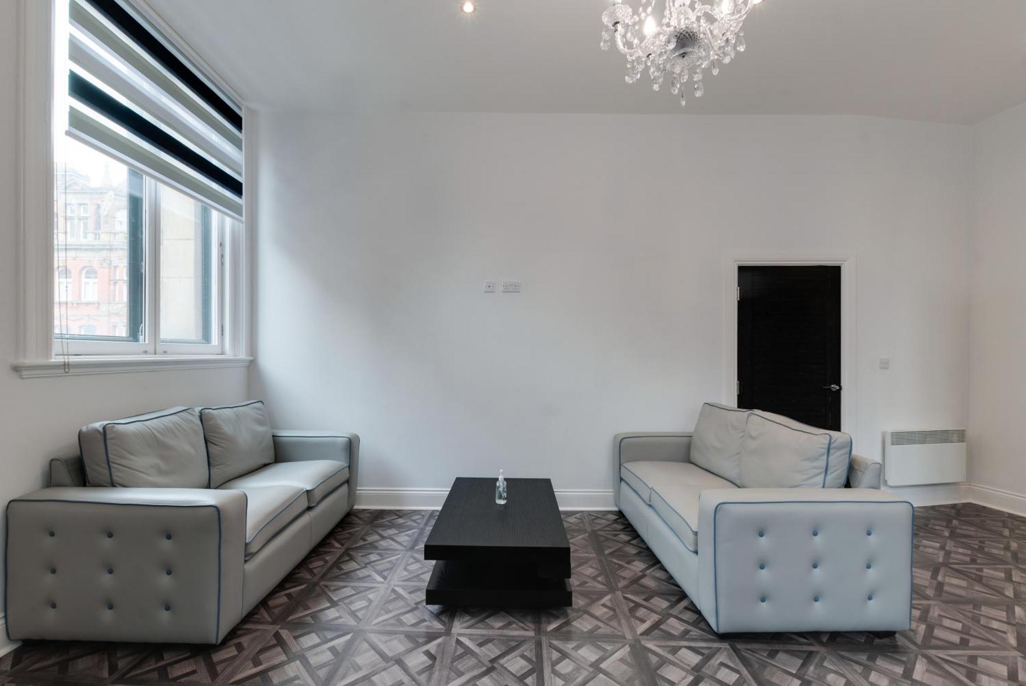 Temple Court Cavern Quarter Apartments By Happy Days 利物浦 外观 照片