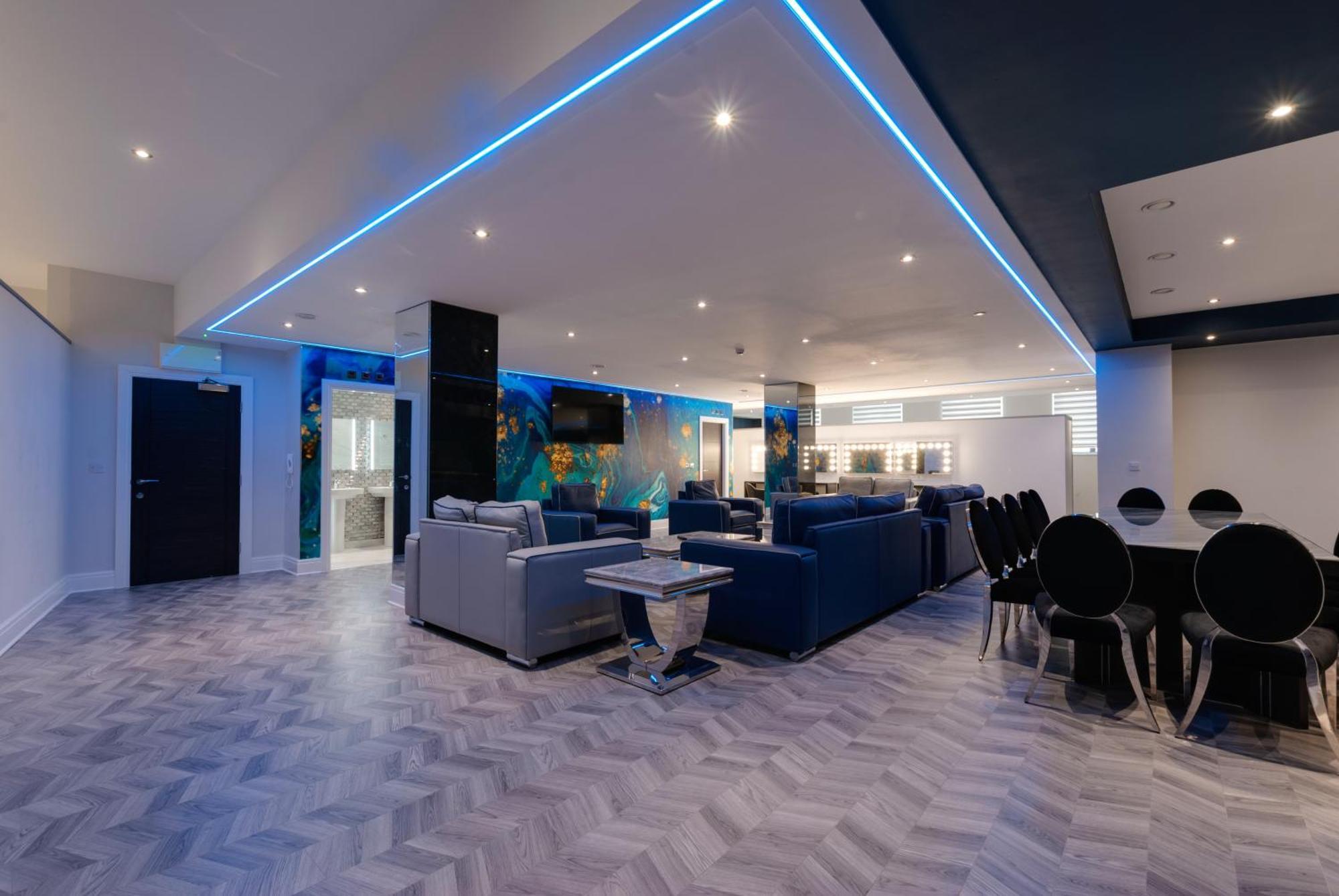 Temple Court Cavern Quarter Apartments By Happy Days 利物浦 外观 照片