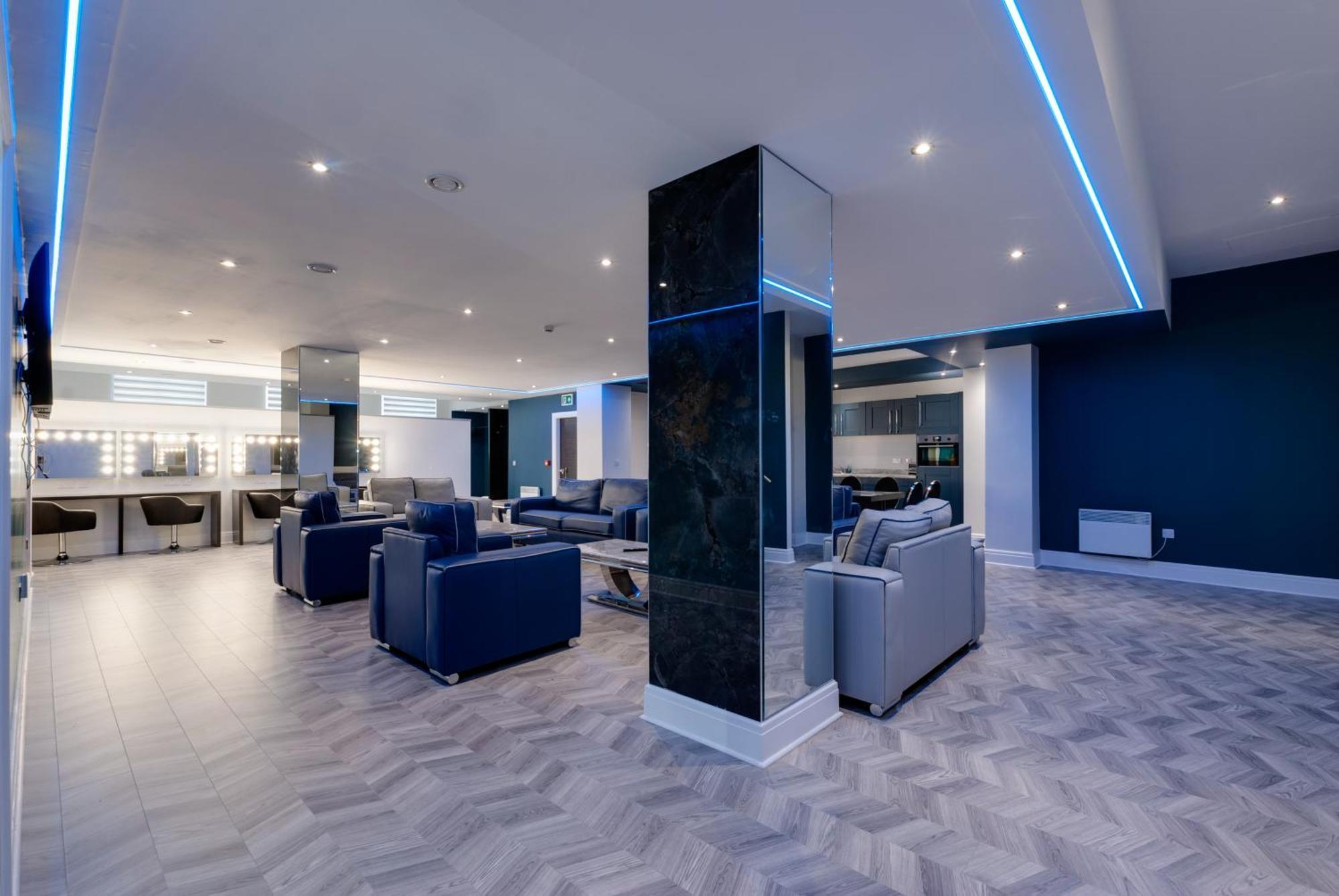 Temple Court Cavern Quarter Apartments By Happy Days 利物浦 外观 照片